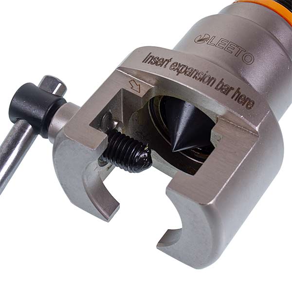 Flaring Tool Kit LEETO LTT-808-MIS (inch-metric) D pipe=1/4” – 3/4” (6-19mm) + Pipe Cutter